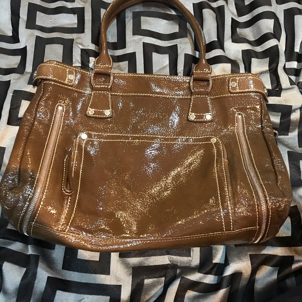 Longchamp rodeo brown patent leather bag